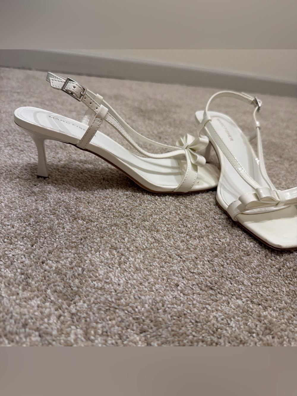 Marc Fisher Danzy Bow Slingback Sandals - White - Size 9 (Worn Once!)